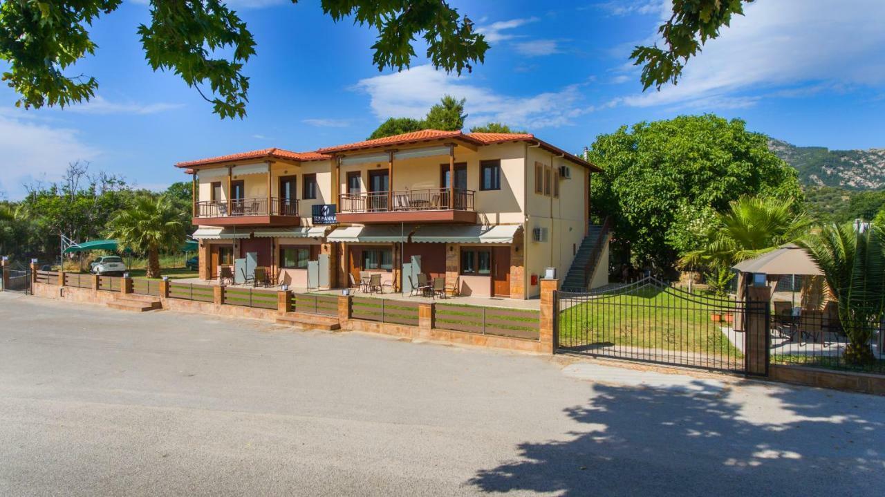 Luxury Apartments Marianna Неос-Мармарас Экстерьер фото