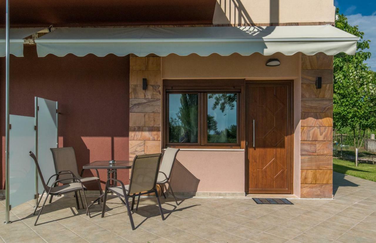 Luxury Apartments Marianna Неос-Мармарас Экстерьер фото
